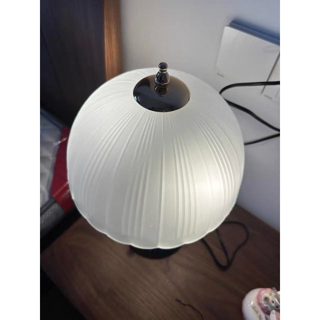 Soft White Vertical Texture Crystal Gilded Table Lamp For Sale - Image 6 of 8