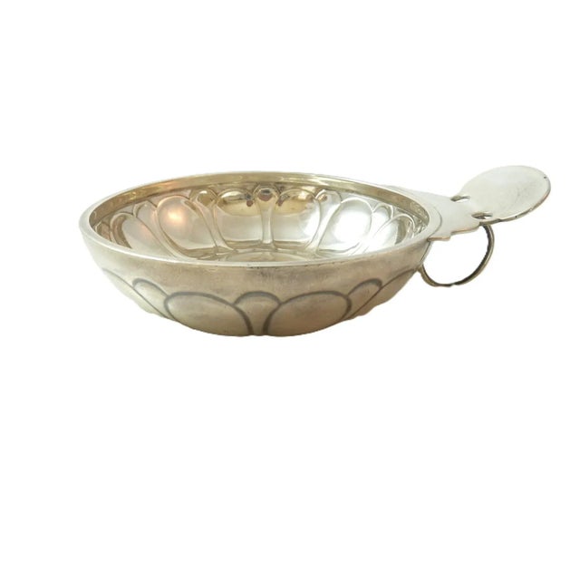 Mid 20th Century French Sterling Silver Tastevin by Puiforcat, Tasting Cup for Wine, French Wine Tasting Silverware For Sale - Image 6 of 8