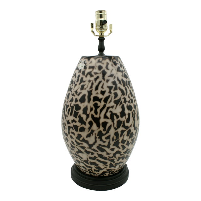 Late 20th Century Black & Ivory Geometric Chulucanas Pottery Lamp – Handcrafted Peruvian Art Tribal Vase Desk Lamp For Sale