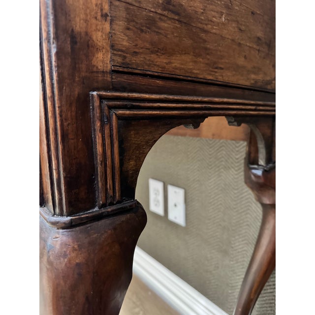 Antique English Queen Anne Walnut Collector’s Cabinet, Circa 1710-1720 For Sale - Image 9 of 12