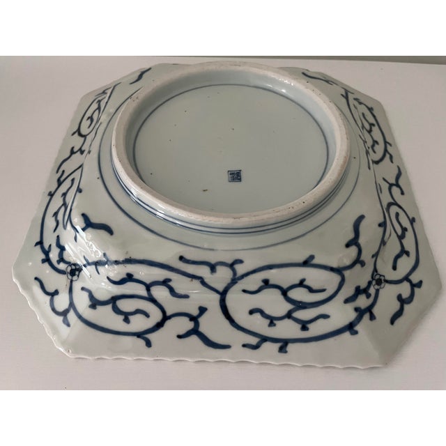 Mid 19th Century Antique Japanese Ko-Imari Blue and White Octagonal Plate With Landscape For Sale - Image 5 of 18