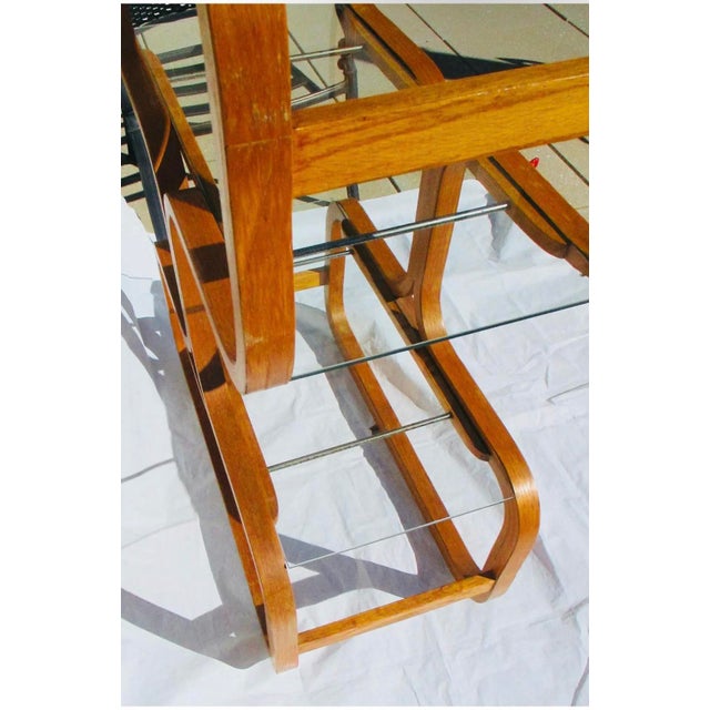 Bentwood Oak Veneer etagere from Plycraft. Late 1960s’-70s’ vintage. Golden oak veneer over the whole with three glass...