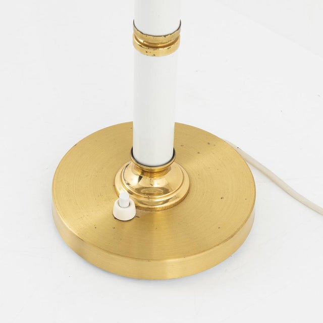 Mid-Century Modern Swedish 8423 Table Lamp in Brass from Boréns, 1970s For Sale - Image 3 of 7
