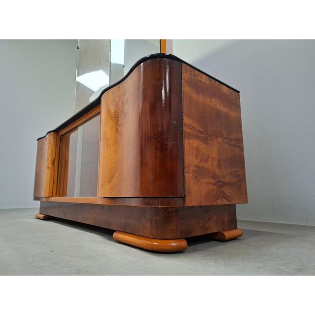 Art Deco Vanity Cabinet from Jindřich Halabala, Czechoslovakia, 1930s For Sale - Image 9 of 18