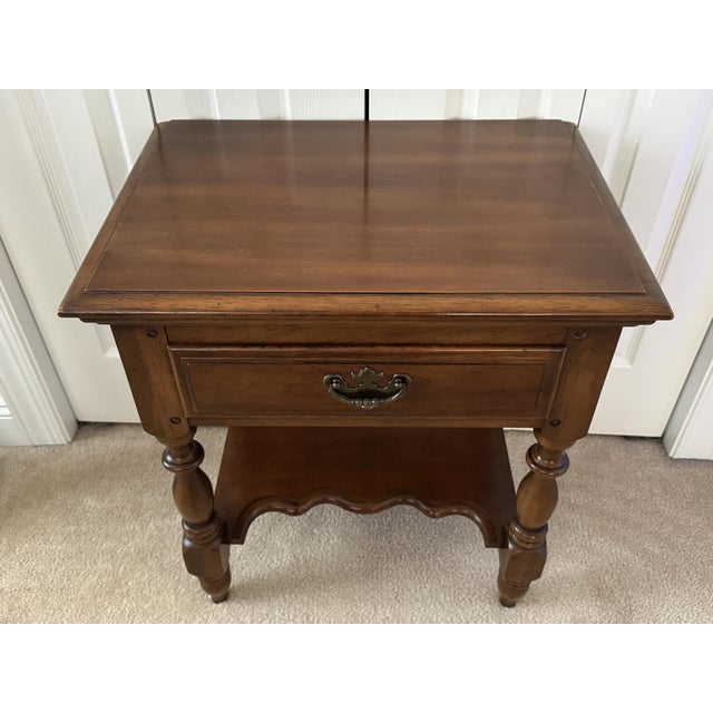 Offering for sale this handsome and very well-made nightstand from the highly esteemed Kent Coffey (Lenoir, North...