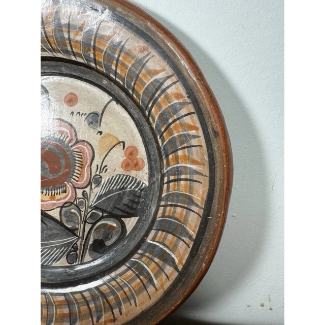2000 - 2009 Vintage Hand Painted Mexican Folk Art Plate Hecho en Mexico Floral Wall Decor For Sale - Image 5 of 12