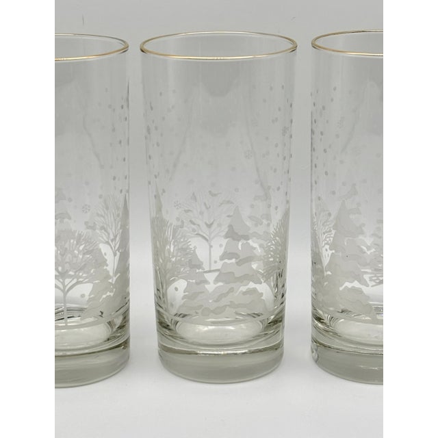 Libbey Glass Co. Vintage Libbey "Pines" Etched & Gold Rimmed Winter Scene Highball Glasses Set of 4 For Sale - Image 4 of 17