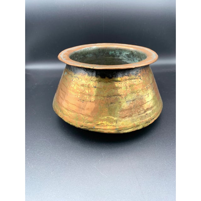 Mid 19th Century Antique Hand Forged Omani Bedouin Copper Pot For Sale - Image 5 of 10