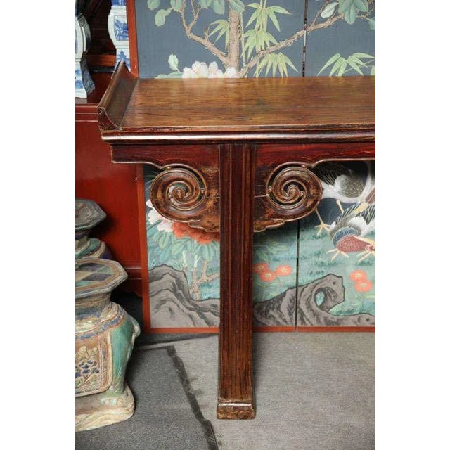 Mid 19th Century Chinese Carved Elmwood Console Table With Original Finish For Sale - Image 4 of 11