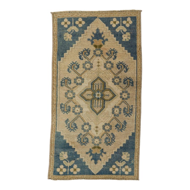 Turkish Mini Rug Oriental Hand Knotted Vintage Rug 1'4" x 2'6" #21197 For Sale