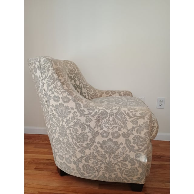 Antique White 1990s Baker Furniture Company Slope Arm Club Chair #2 For Sale - Image 8 of 14