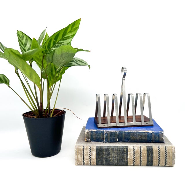 Mid-Century Modern 1960s Danish Lundtofte Stainless Steel & Rosewood Toast Rack – Scandinavian Modern / Mid-Century For Sale - Image 3 of 9