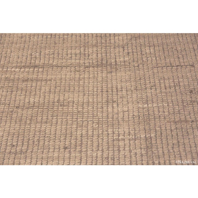 Nazmiyal Collection Minimalist Contemporary Central Asian Area Rug For Sale - Image 4 of 5