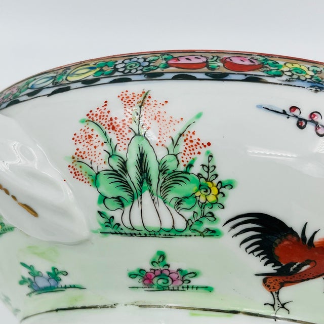 Vintage Chinoiserie Famille Rose Porcelain Covered Tureen Centerpiece - Rooster and Bok Choy Cabbage For Sale - Image 4 of 16