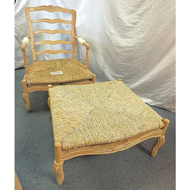 Nice vintage ladderback lounge chair from the late 20th century. The piece is very well made by Kreiss Collection...