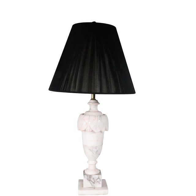 Mid 20th Century Hollywood Regency Carved Alabaster Table Lamp Made in Italy For Sale - Image 10 of 12