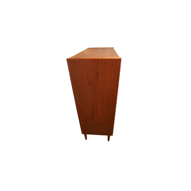 Wood Danish Model 130 Chest of Drawers by Gunni Omann for Omann Jun Møbelfabrik, 1960s For Sale - Image 7 of 11