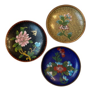 Vintage Cloisonné Petite Dishes - Set of 3 For Sale