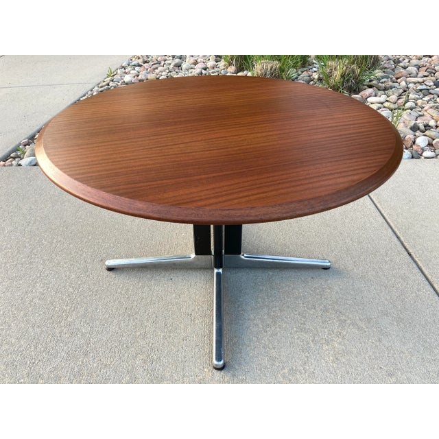 Mid-Century Modern Dining Table Manner of George Nelson From Vecta Contract Italy For Sale - Image 13 of 13