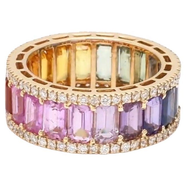 Natural Multi Sapphire Ring With Natural Diamonds in 18k Gold For Sale - Image 4 of 8