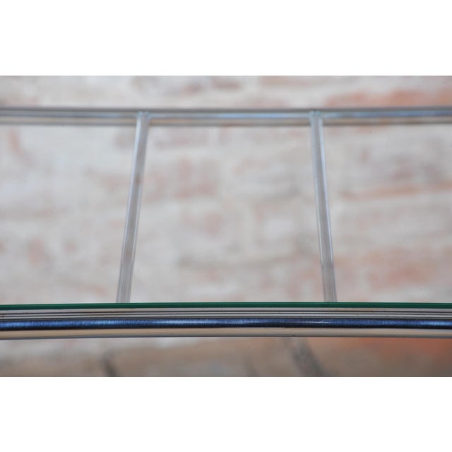 Bauhaus Small Vintage Bauhaus Table in Chrome-Plated Tubular Steel and Glass, Czech, 1930s For Sale - Image 3 of 9
