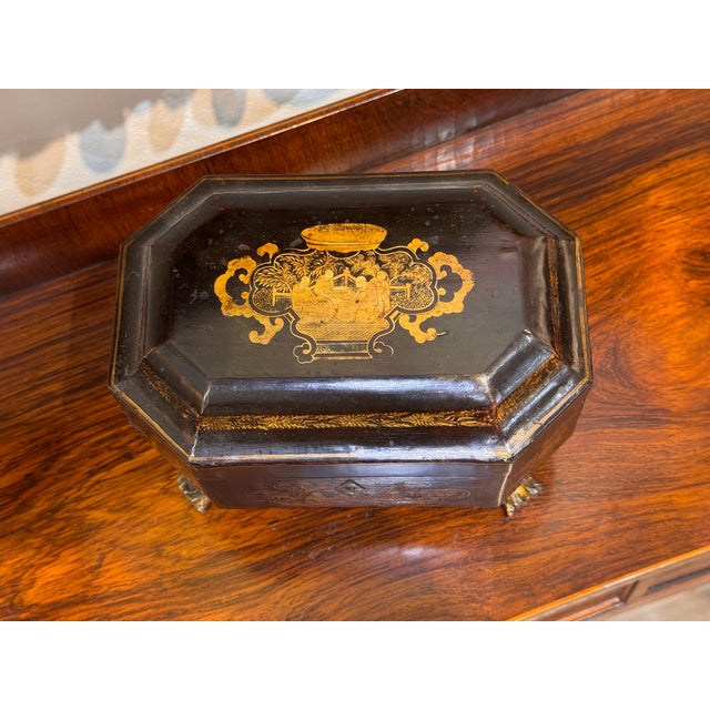 Chinese Early 19th Century Chinese Export Lacquer Tea Caddy With Original Lead Liners For Sale - Image 3 of 9