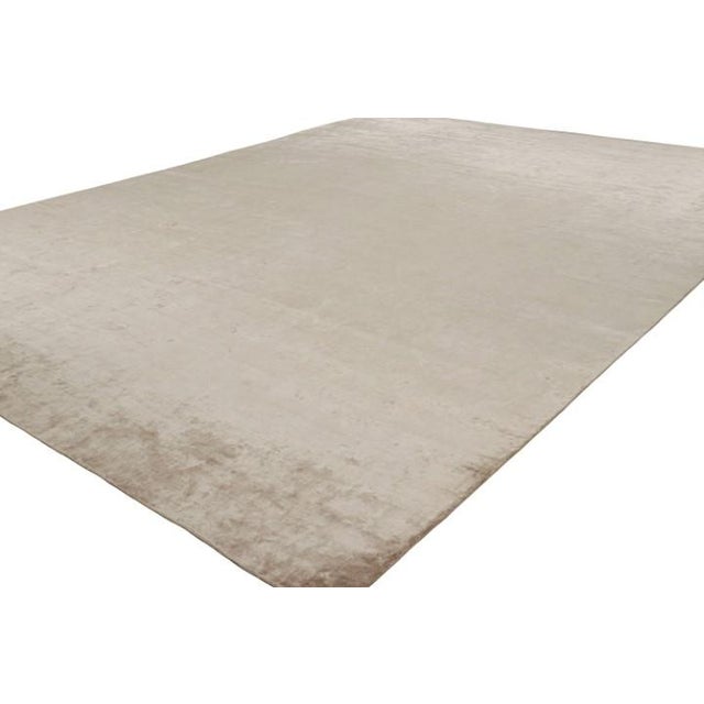 Rug & Kilim Rug & Kilim’s Oversized Contemporary Textural Solid Rug in Beige Tones - 11x19 For Sale - Image 4 of 7