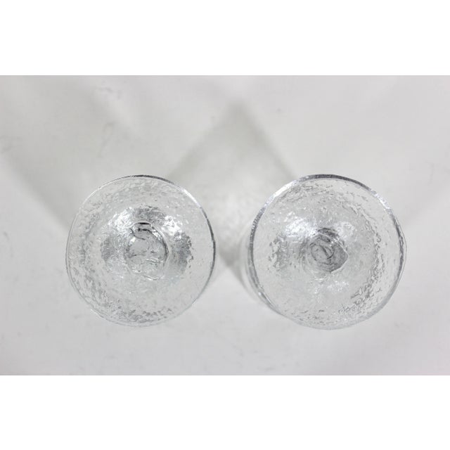 Mid Century Modern Iittala Sennaatori Senator Finland Ice Texture Scandinavian Red Wine Glasses- Set of 2 For Sale - Image 6 of 8