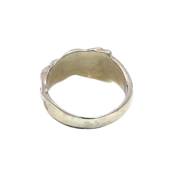 Metal 14k White Gold Modern Style Exotic Erotica Ring, Size 7.75 For Sale - Image 7 of 7