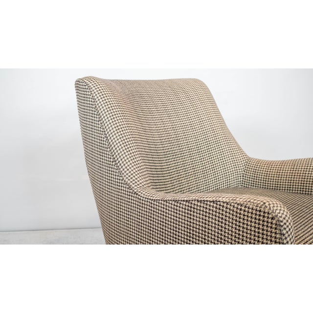 Modern Room & Board 'Quinn' Houndstooth Club Chair For Sale In Boston - Image 6 of 17