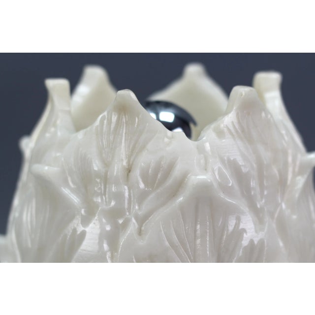 Mid-Century Italian White Flower Alabaster Table Lamp, 1950s For Sale - Image 10 of 18