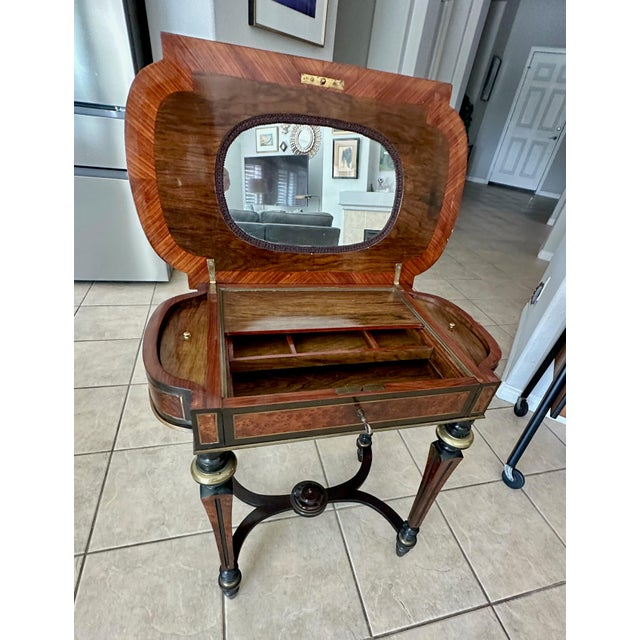 Antique 19th-Century French Napoleon III Work or Vanity Side Table For Sale - Image 11 of 18