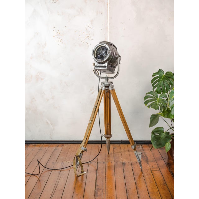 Hollywood Movie Keg Light on Wooden Tripod Floor Lamp by Bardwell McAlister, 1950s For Sale - Image 4 of 18