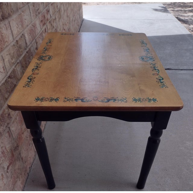 Mid-Century Modern Vintage Scandinavian Folk Art Floral Painted Wood Side Table For Sale - Image 3 of 7