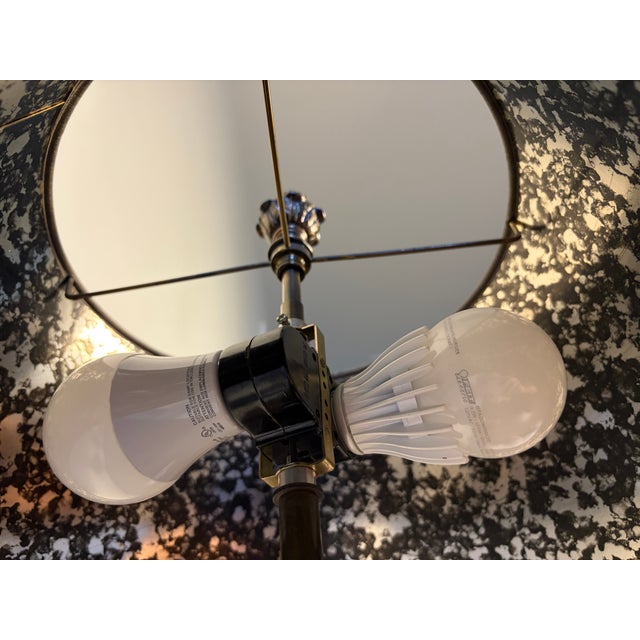 1980s Vintage Neoclassical Hollywood Regency Winged Lion Table Lamp For Sale - Image 5 of 8