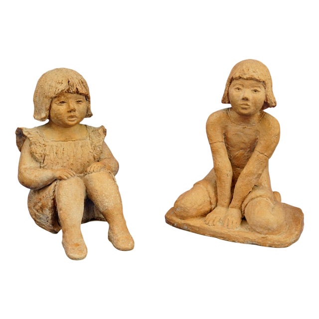 Terracotta Sculptures of Girls by Rosetta Calligaris, 1996, Set of 2 For Sale