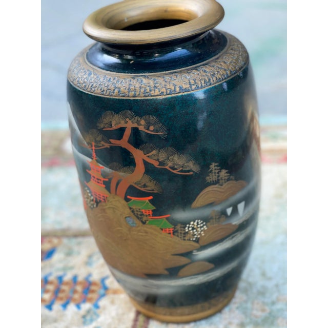 This stunning vintage Asian urn is hand painted with great detail. This is a must have for any chinoiserie inspired...