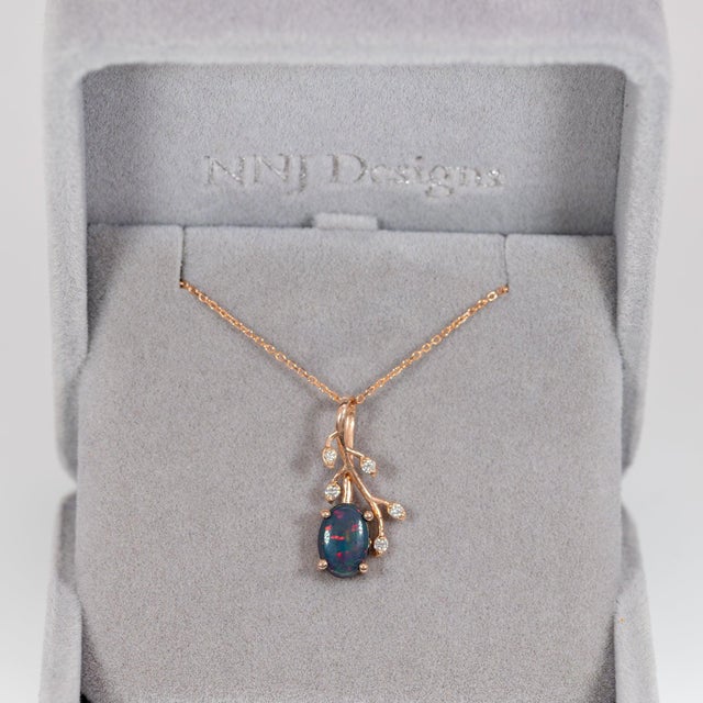 Modern 1Ct Black Opal Pendant With Earth-Mined Diamond Accents: Solid 14k Gold, 9x6mm For Sale - Image 3 of 7