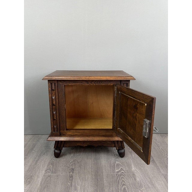 Early 20th Century Carved Wooden Bedside Tables, Set of 2 For Sale - Image 5 of 7