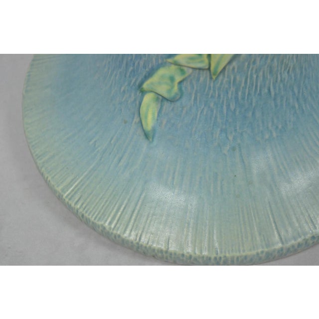 Vintage Roseville Usa Blue Clematis Flower Art Pottery Jardiniere Pedestal Base For Sale - Image 11 of 18