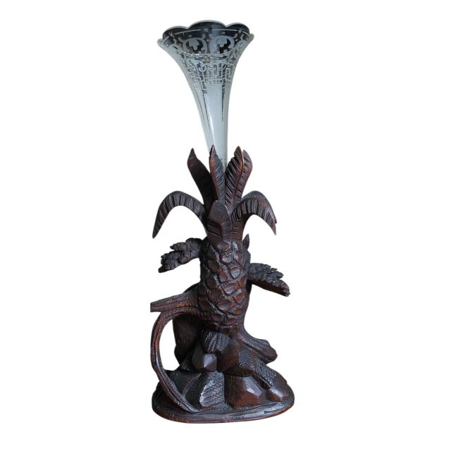 Black Forest Vase Holder with Fox, 1890s-1910s For Sale - Image 4 of 9