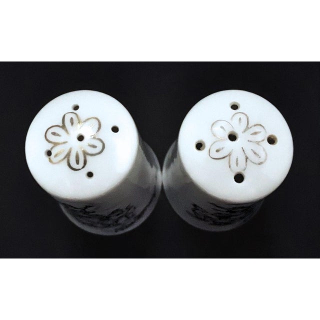 1950s Robert Mayokok Inuit Folk Art Porcelain Salt & Pepper Shakers - A Pair For Sale - Image 4 of 6