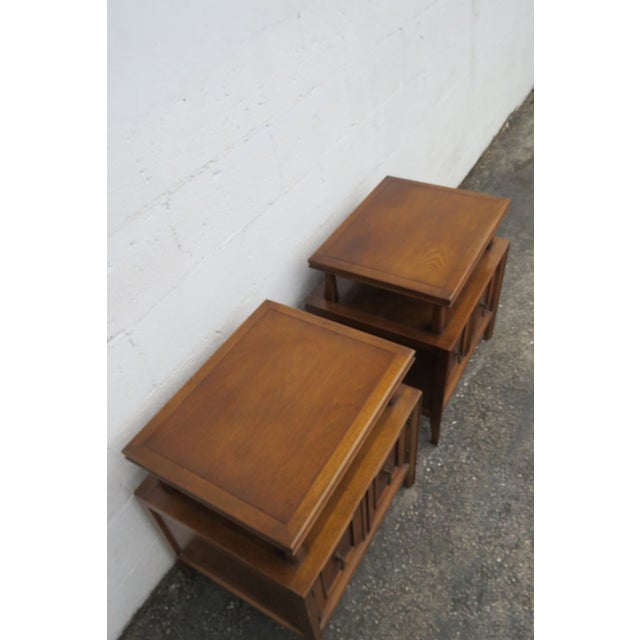 Fancher Furniture Mid 20th Century Nightstands Side End Bedside Tables a Pair, Attributed For Sale In Miami - Image 6 of 17