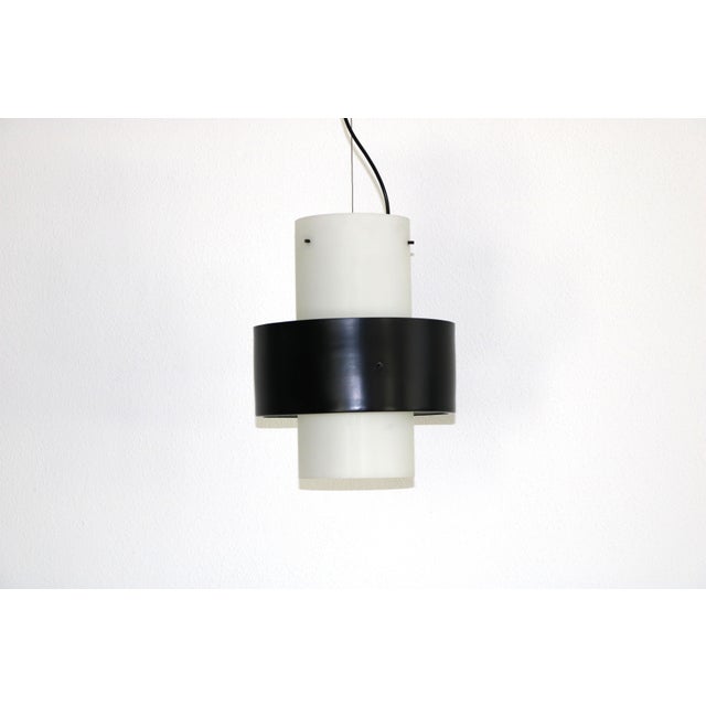 Stilnovo Pendant Light inSatin Glass with Black Painted Aluminum Ring from Stilnovo, 1950s For Sale - Image 4 of 15