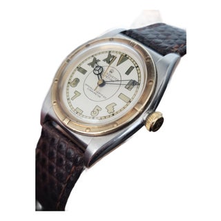Rolex 1940s Two Tone Oyster Perpetual #3372 Chronometer Bubble-Back Watch For Sale