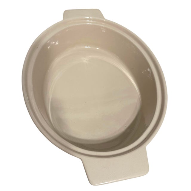 Alabaster Blue Harbor Collection Cream Embossed Floral 2.5-Quart Oval Covered Casserole Dish For Sale - Image 8 of 11