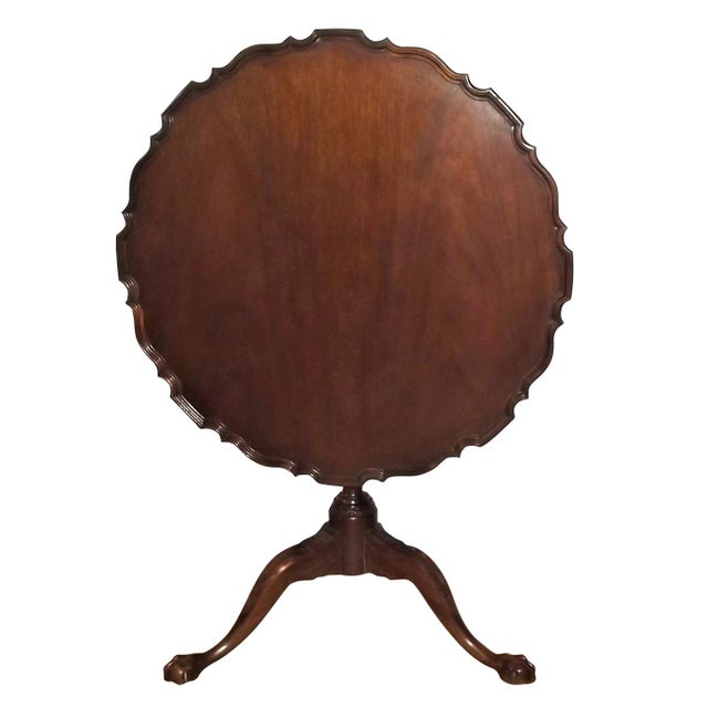 Magnificent Vintage Baker Furniture Company "Georgian Style" Tilt Top Tea Table. This classic piece is full of style and...