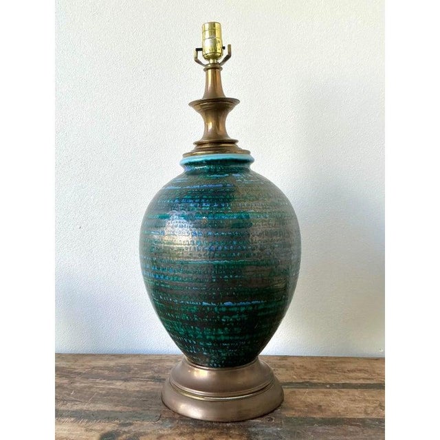 Vintage MCM Glazed Ceramic Lamp For Sale In West Palm - Image 6 of 10