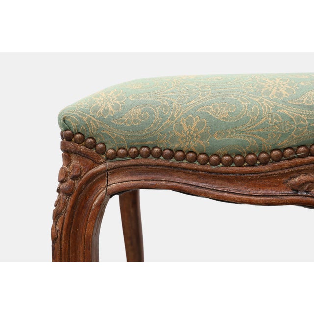 French Louis XV Stool with Carved Floral Apron and Original Damask Upholstery, 1890s For Sale - Image 3 of 11