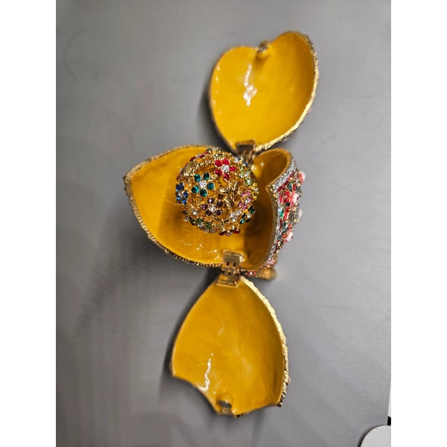 Vintage Keren Kopal Red Roses Faberge Trinket Crystal/Cliosenne Egg With a Surprise Colorful Swarovski Crystal Jewel Tree Inside and 24k Gold Plating For Sale - Image 4 of 8